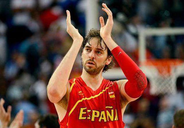 萨克拉门托国王训练开放日;今晨单刀错失引欢呼;欧篮联在即;训练强度明显提升的简单介绍 萨克拉门托国王训练开放日;今晨单刀错失引欢呼;欧篮联在即;训练强度明显提升的简单介绍