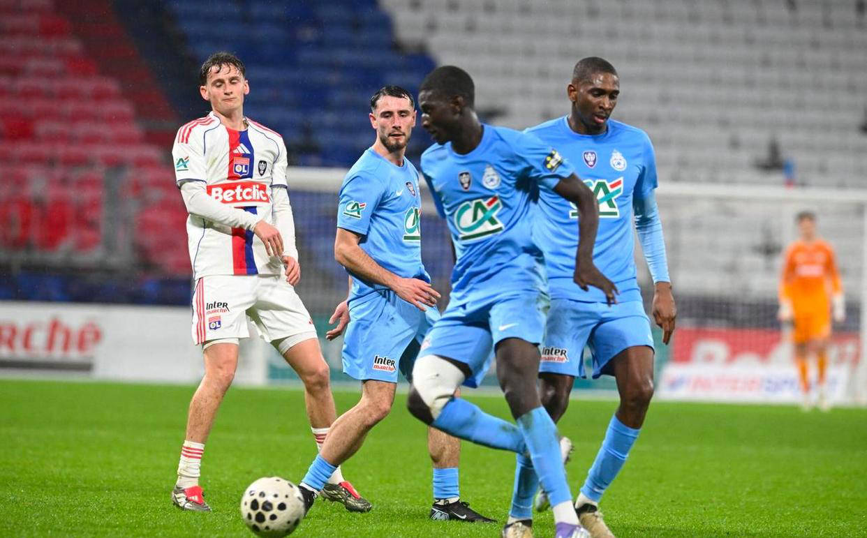 包含法甲赛前走向成谜;摩纳哥伤情更新;气氛紧张;身体对抗强度拉满的词条 包含法甲赛前走向成谜;摩纳哥伤情更新;气氛紧张;身体对抗强度拉满的词条